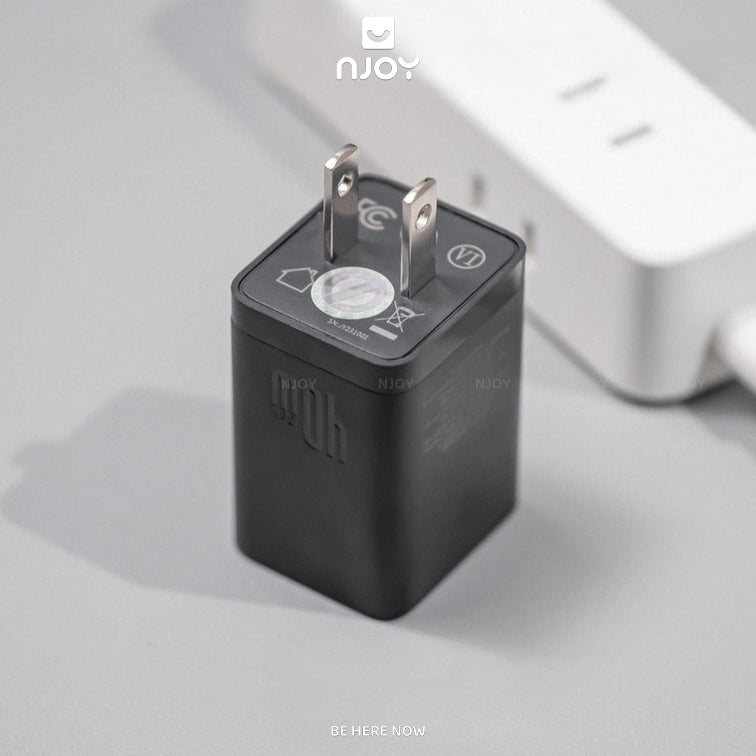 Củ Sạc Nhanh Baseus 40W GaN5 Pro Nhỏ Gọn Cổng Type C Hỗ Trợ QC PD 3.0