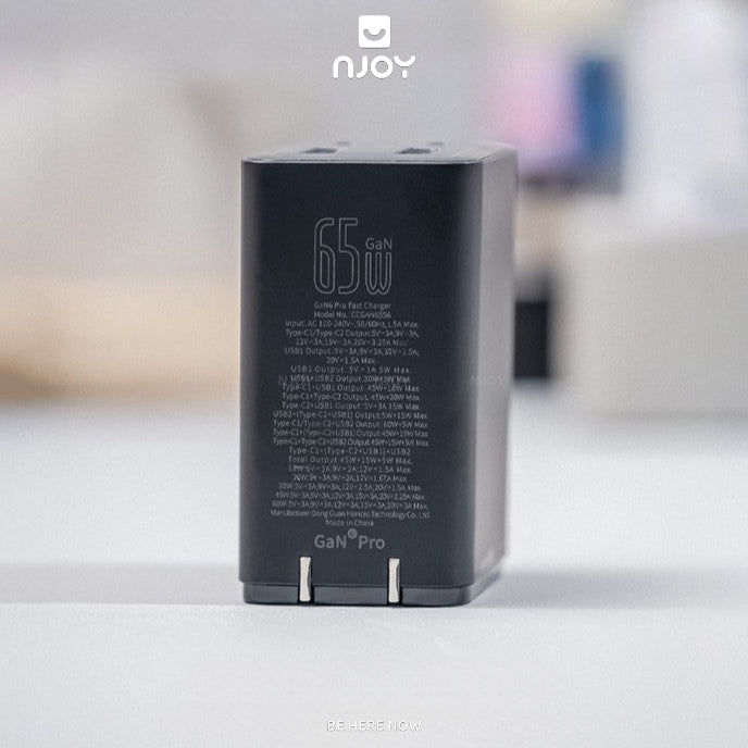 Củ Sạc Nhanh 65W Baseus GaN6 Pro Nhỏ Gọn 2 Cổng Type C & USB Kèm Cáp C to C