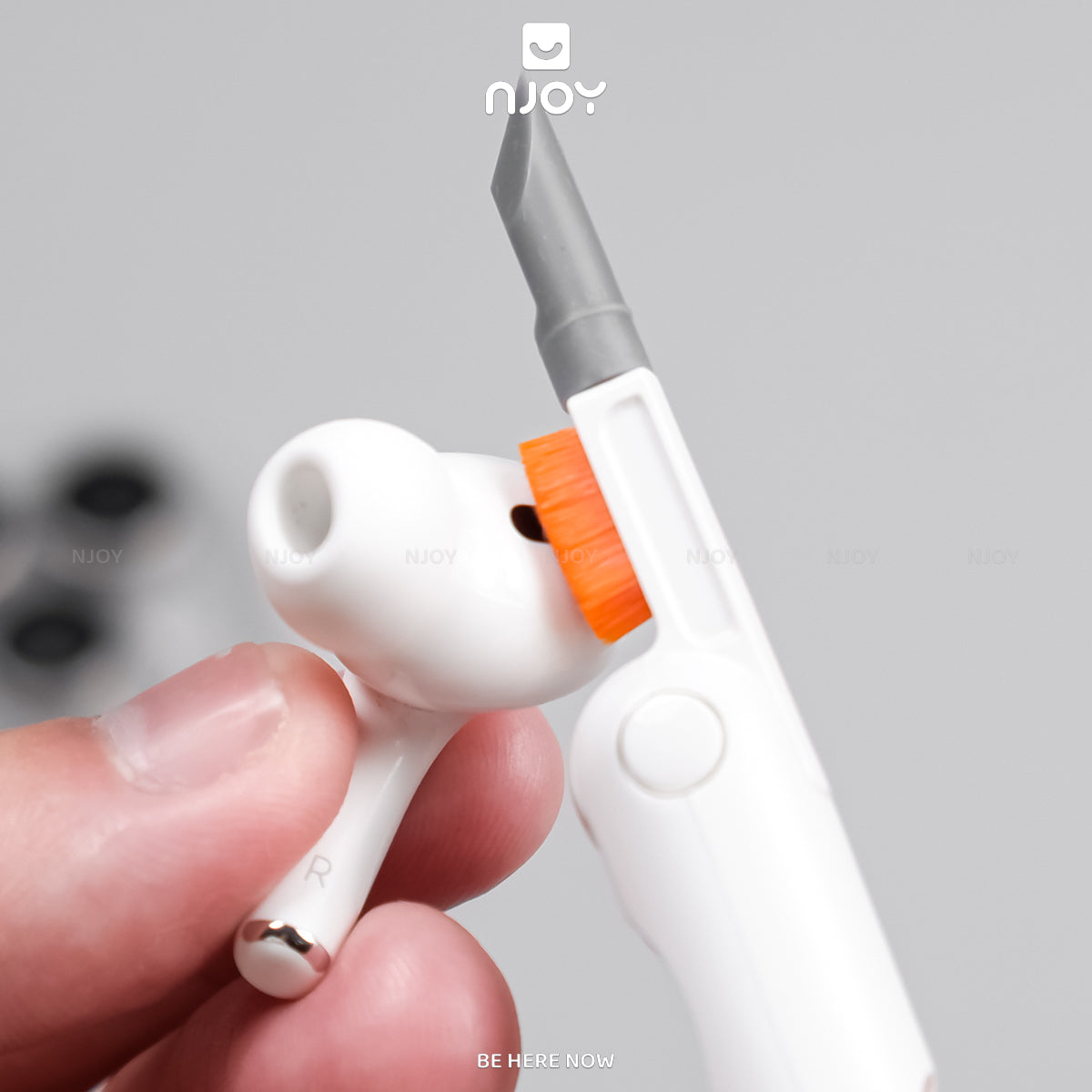 Bộ Dụng Cụ Vệ Sinh Bàn Phím Laptop Tai Nghe Airpods Macbook PC iPhone iPad 12 Trong 1 Đa Năng Nhỏ Gọn