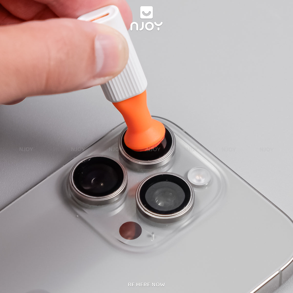 Bộ Dụng Cụ Vệ Sinh Bàn Phím Laptop Tai Nghe Airpods Macbook PC iPhone iPad 12 Trong 1 Đa Năng Nhỏ Gọn