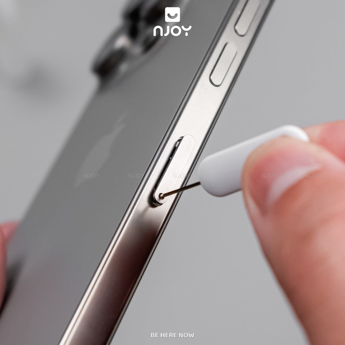 Bộ Dụng Cụ Vệ Sinh Bàn Phím Laptop Tai Nghe Airpods Macbook PC iPhone iPad 12 Trong 1 Đa Năng Nhỏ Gọn