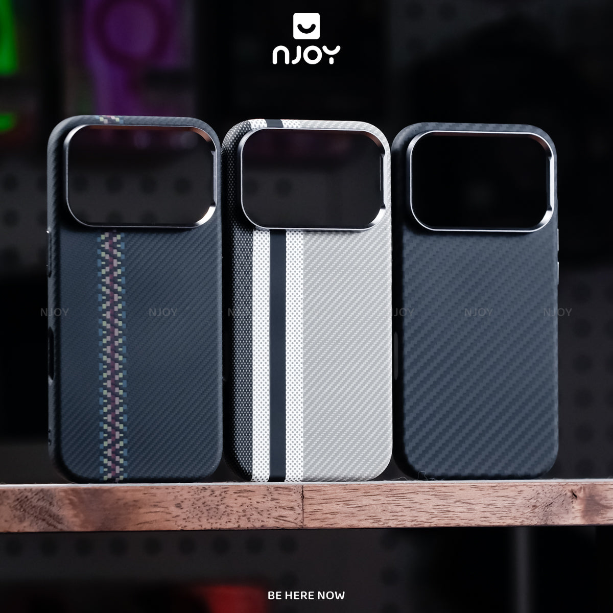 Ốp Carbon Magsafe Siêu Mỏng Họa Tiết Sọc Nổi 3D Cho Điện Thoại iPhone 17 Pro Max 16 15 14 13