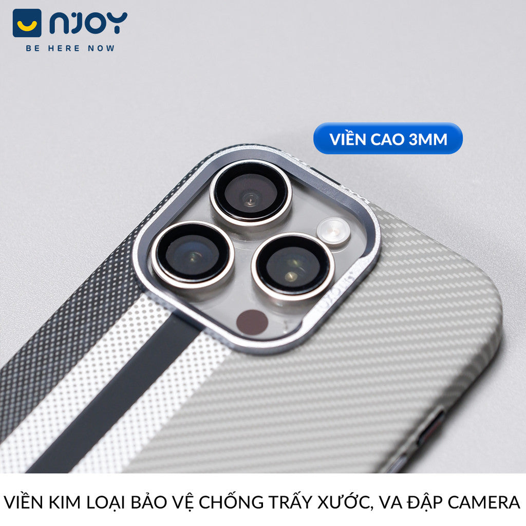 Ốp Carbon Magsafe Siêu Mỏng Họa Tiết Sọc Nổi 3D Cho Điện Thoại iPhone 16 Pro Max 15 14 13