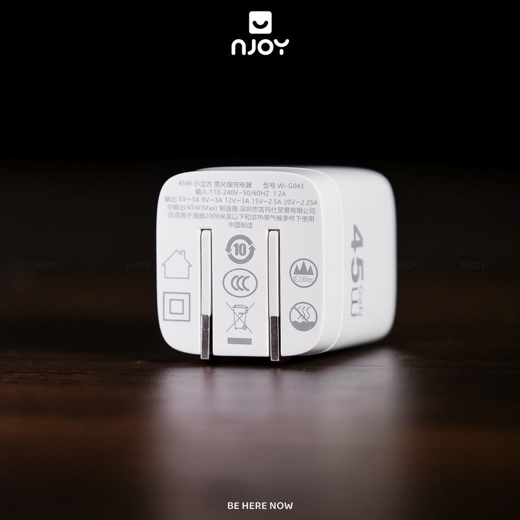 Củ Sạc Nhanh 45W GaN WiWu Cube Type C Pd Chân Gập Nhỏ Gọn Cho iPhone 18 Pro Max 17 16 Macbook iPad