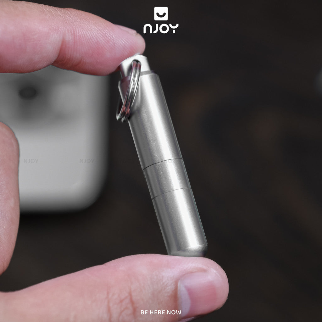 Bút Vệ Sinh Tai Nghe Airpods Que Chọc Sim Nhỏ Gọn Hợp Kim Nhôm Cao Cấp Móc Khóa Treo Tiện Lợi Njoy