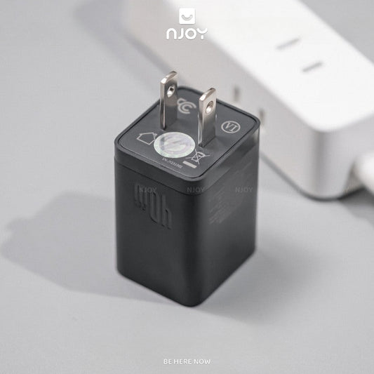 Củ Sạc Nhanh Baseus 40W GaN5 Pro Nhỏ Gọn Cổng Type C Hỗ Trợ QC PD 3.0