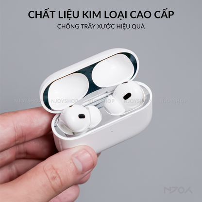 Miếng Dán Kim Loại Ahastyle Cao Cấp Chống Bụi Bảo Vệ Hộp Sạc Tai Nghe Airpods Pro 2 3 4