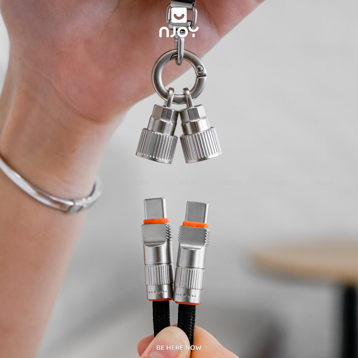 Dây Đeo Điện Thoại Kiêm Cáp Sạc Nhanh Type C To C Tiện Lợi Cho iPhone Samsung iPad