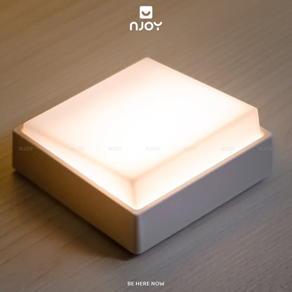 Đèn Ngủ Decor Tối Giản Để Bàn Hẹn Giờ Điều Chỉnh Sáng Kèm Miếng Dán Gắn Tường