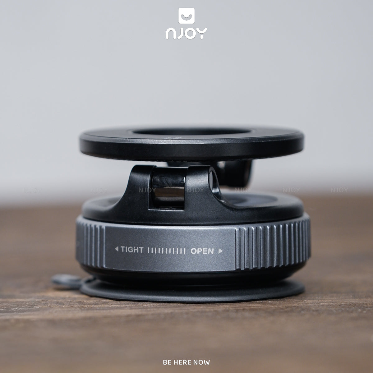 Giá Đỡ Điện Thoại Hít Chân Không Nhỏ Gọn Có Thể Gấp Gọn Cho Xe Hơi Ô Tô Bàn Làm Việc