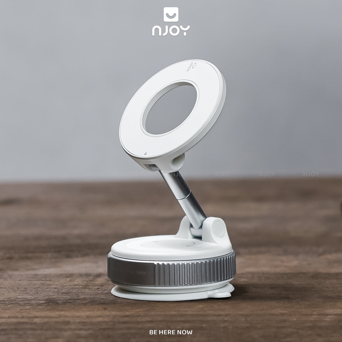 Giá Đỡ Điện Thoại Hít Chân Không Nhỏ Gọn Có Thể Gấp Gọn Cho Xe Hơi Ô Tô Bàn Làm Việc