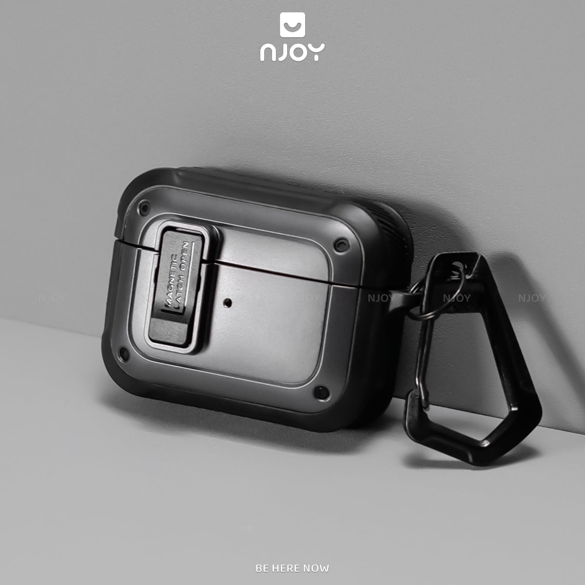 Ốp Tai Nghe AirPods Pro 3 2 4 Cyberlock Nút Bấm Kim Loại Từ Tính Kèm Móc Khóa Chống Sốc