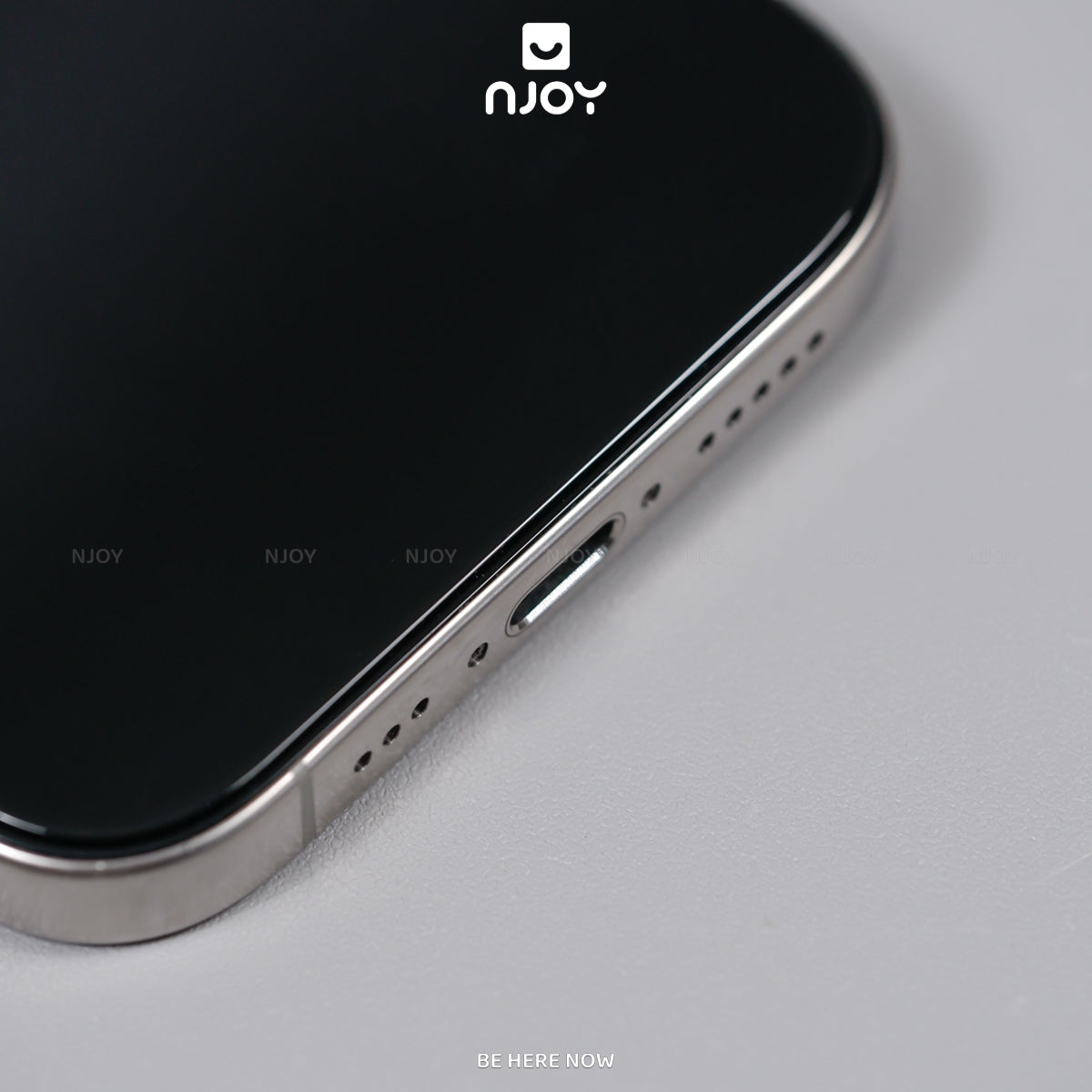 Kính Cường Lực Tự Dán Chống Trộm Anank 2.5D Cao Cấp Cho Điện Thoại iPhone 17 Pro Max 16 15 14 13