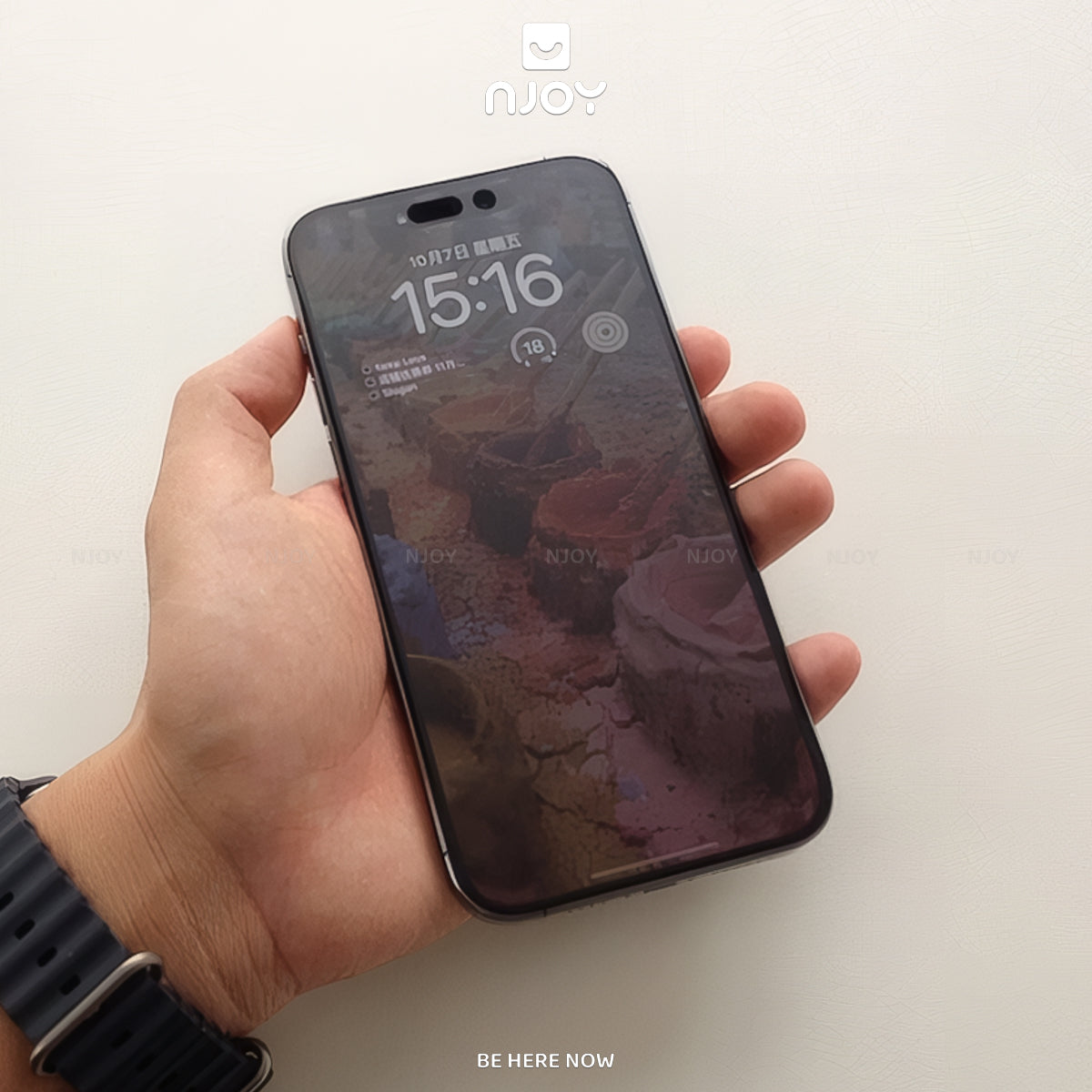 Kính Cường Lực Hoda 2.5D Chống Vân Tay Cao Cấp Khung Tự Dán Cho Điện Thoại iPhone 18 Pro Max 17 16 15