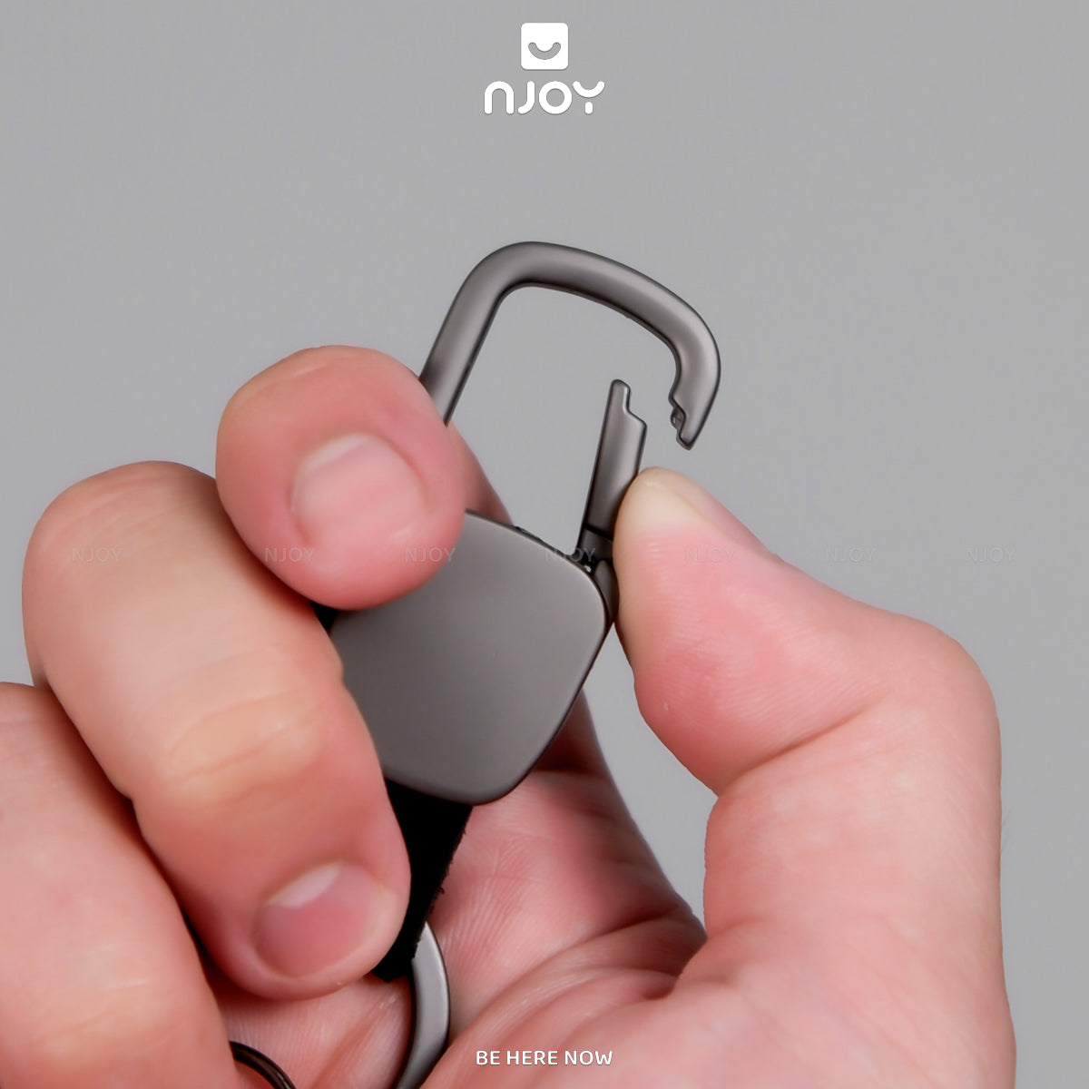 Móc Khóa Hợp Kim Kẽm Cao Cấp Chống Thất Lạc Nhỏ Gọn Tiện Lợi Cho Chìa Khóa USB Tai Nghe Airpods