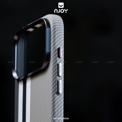 Ốp Carbon Magsafe Siêu Mỏng Họa Tiết Sọc Nổi 3D Cho Điện Thoại iPhone 17 Pro Max 16 15 14 13