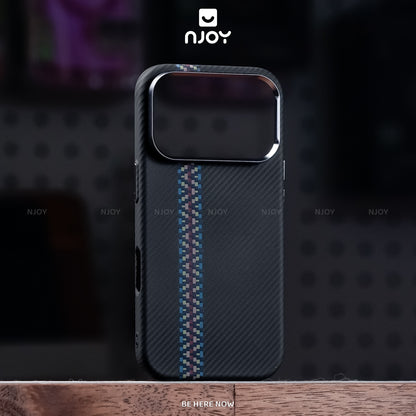 Ốp Carbon Magsafe Siêu Mỏng Họa Tiết Sọc Nổi 3D Cho Điện Thoại iPhone 17 Pro Max 16 15 14 13