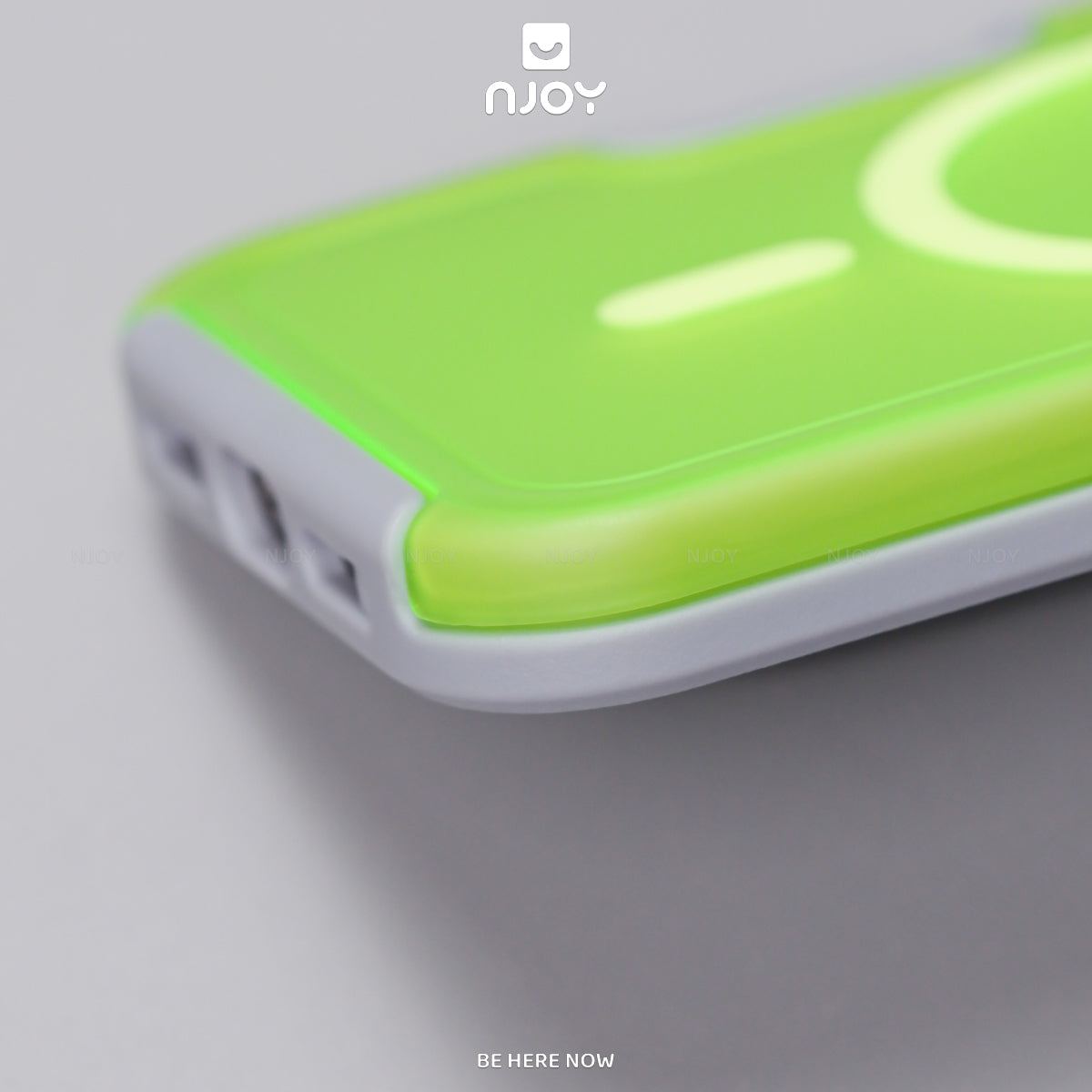 Ốp Lưng Magsafe Nhám Phản Quang Neo Chống Sốc Cho iPhone 16 Pro Max 15 14 13 12