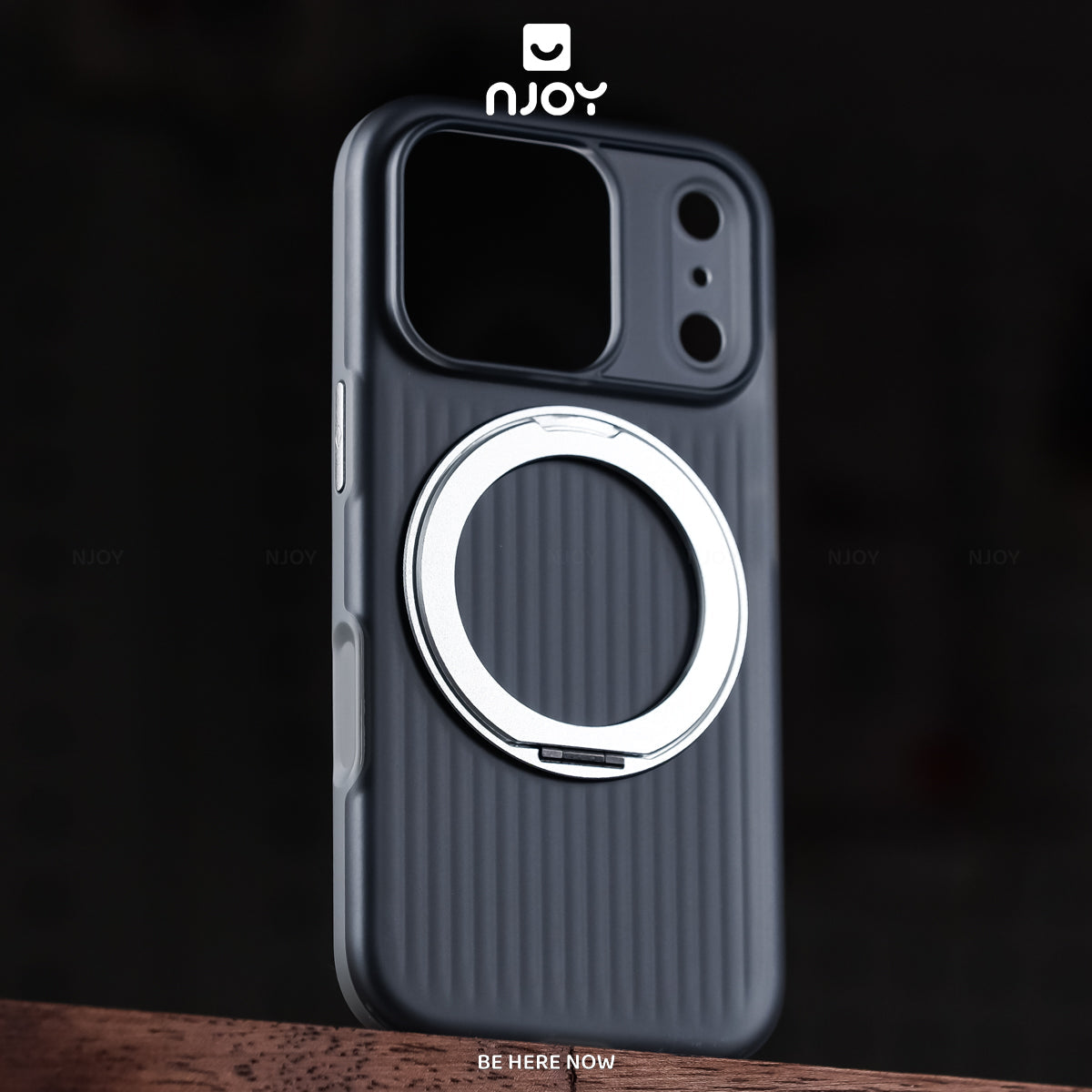 Ốp Lưng Kiêm Giá Đỡ Xoay 360 Độ Hỗ Trợ Sạc Không Dây Từ Tính Cho Điện Thoại iPhone 17 Pro Max 16 15 14