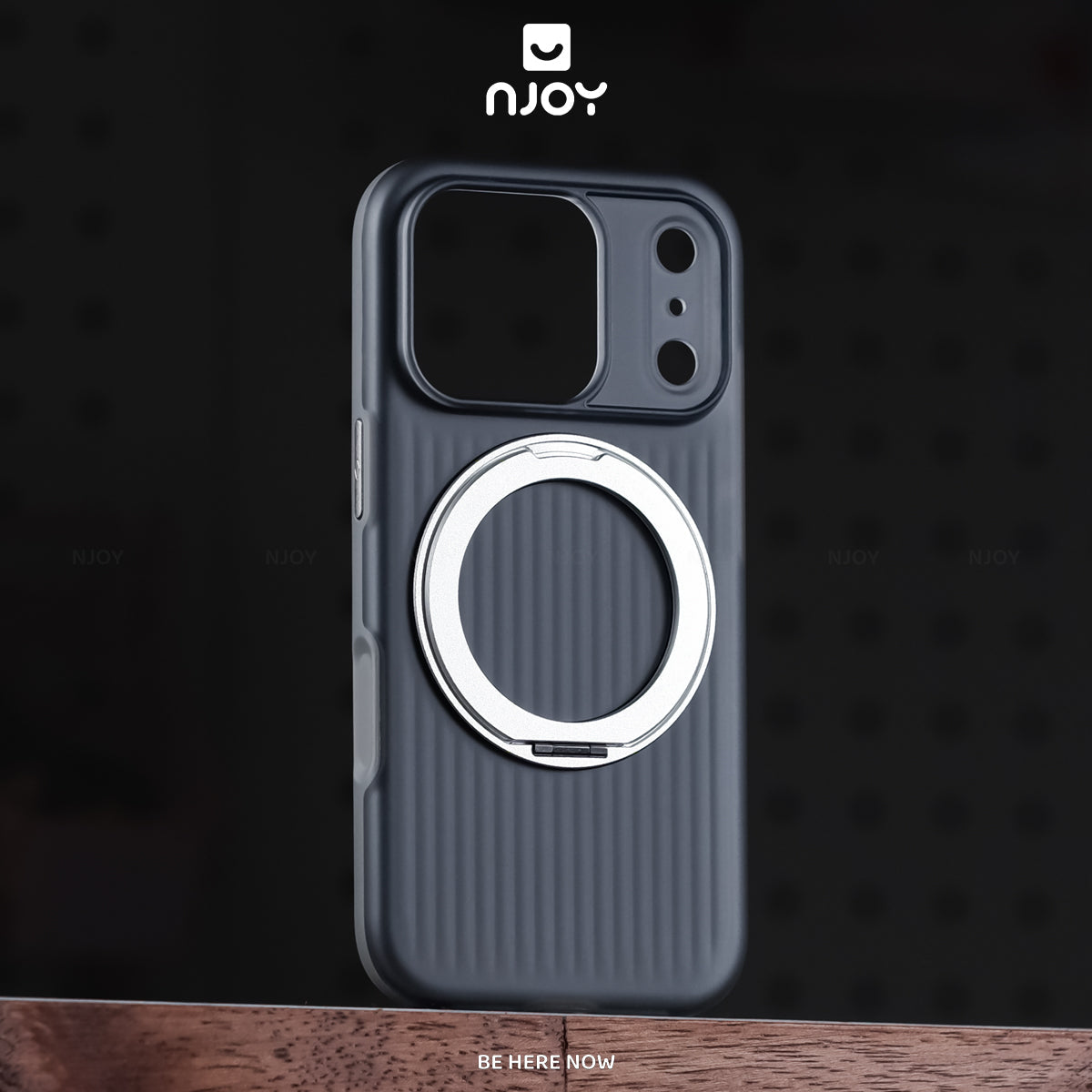 Ốp Lưng Kiêm Giá Đỡ Xoay 360 Độ Hỗ Trợ Sạc Không Dây Từ Tính Cho Điện Thoại iPhone 17 Pro Max 16 15 14