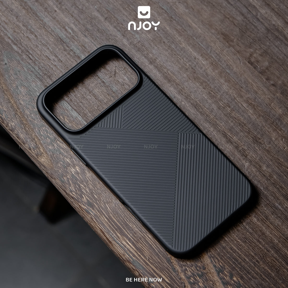 Ốp Nhám Sọc Siêu Mỏng Nexus Họa Tiết Hình Học Geomestry Cho iPhone 17 Pro Max 16 15 14 13 12