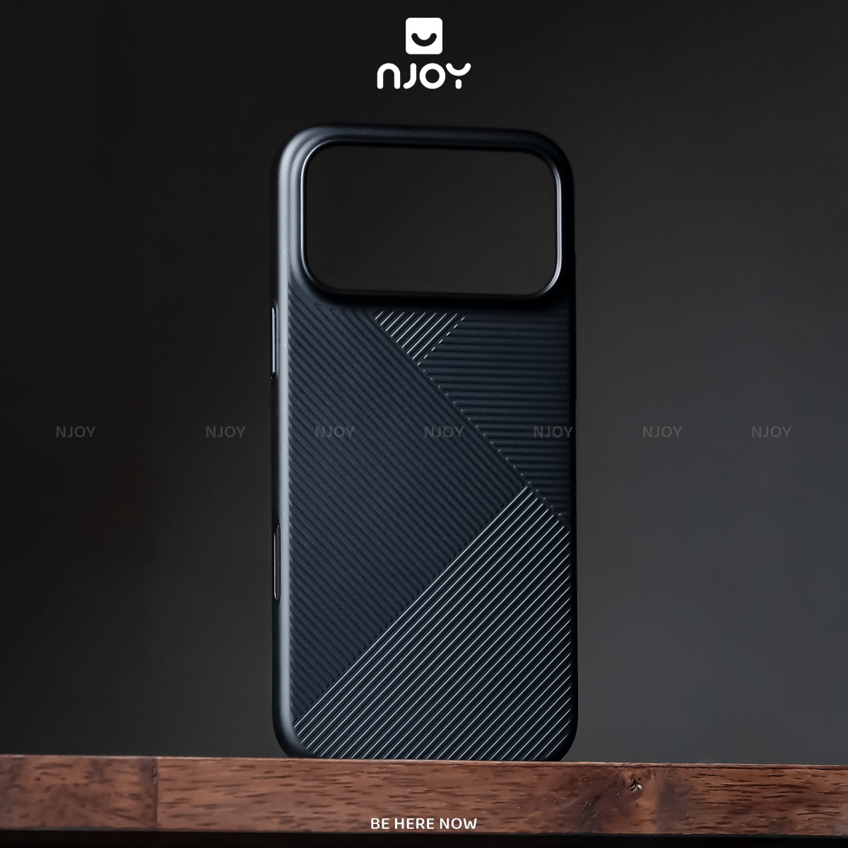 Ốp Nhám Sọc Siêu Mỏng Nexus Họa Tiết Hình Học Geomestry Cho iPhone 17 Pro Max 16 15 14 13 12