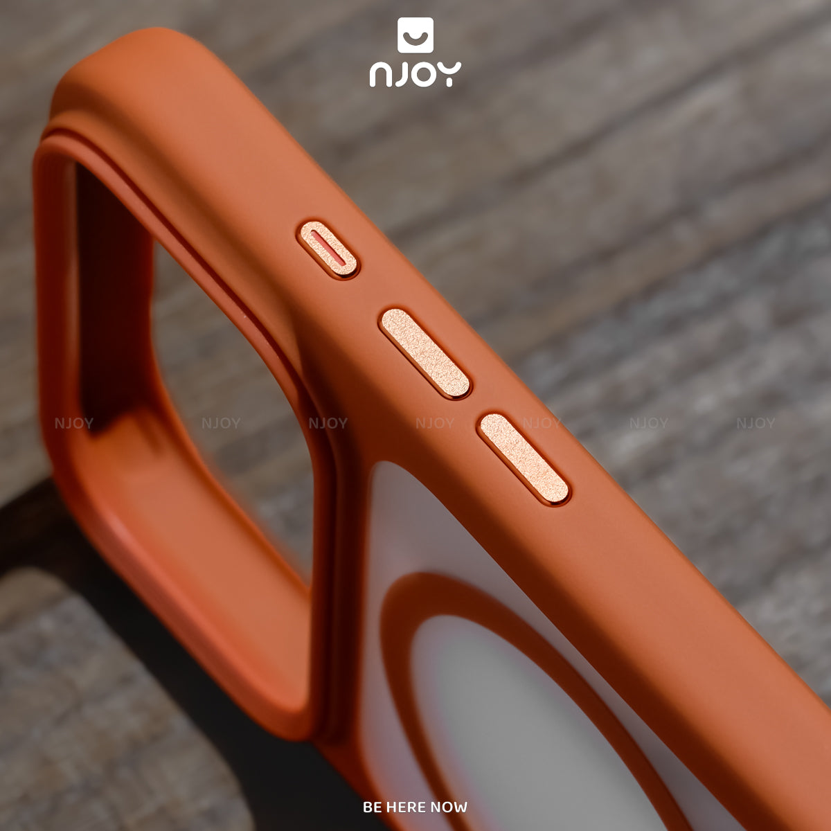 Ốp Nhám Hỗ Trợ Sạc Không Dây Từ Tính Nút Bấm AI Camera Cao Cấp Cho Điện Thoại iPhone 17 Pro Max 16