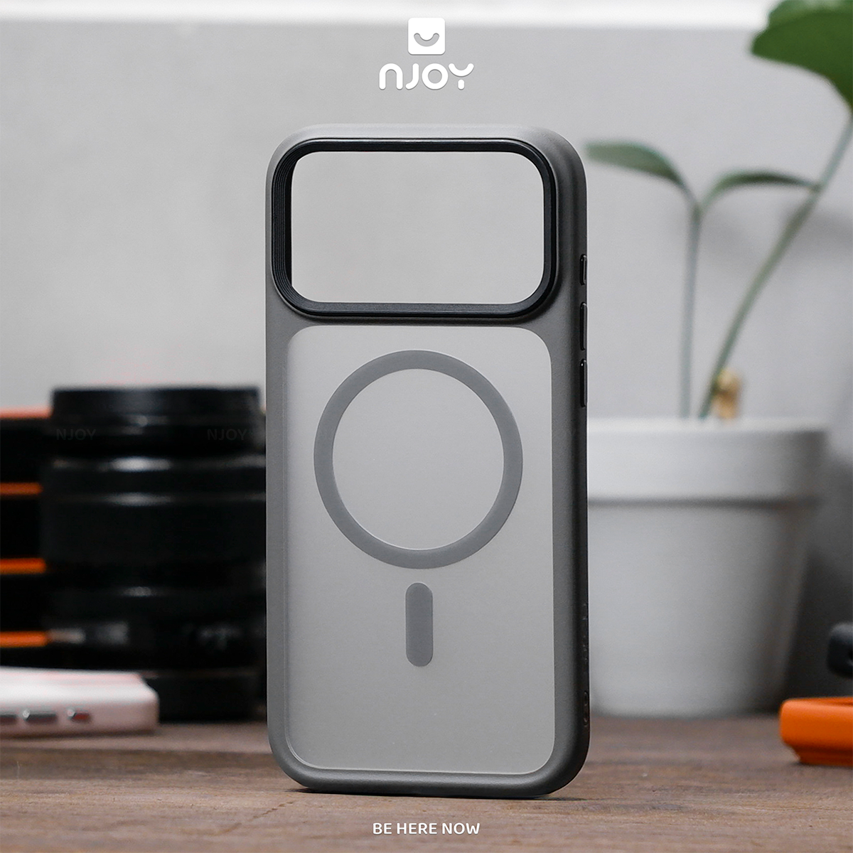 Ốp Hỗ Trợ Sạc Không Dây Likgus Lưng Nhám Chống Bẩn Cho iPhone 17 Pro Max 16 Pro Max 15 14 13 Njoyshop