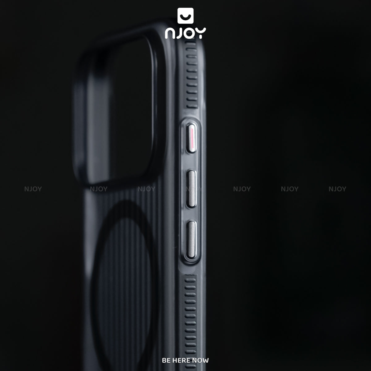 Ốp Nhám Sọc Nổi 3D Njoy Tích Hợp Sạc Nam Châm Từ Tính Cho iPhone 17 Pro Max 16 15 14 13 12