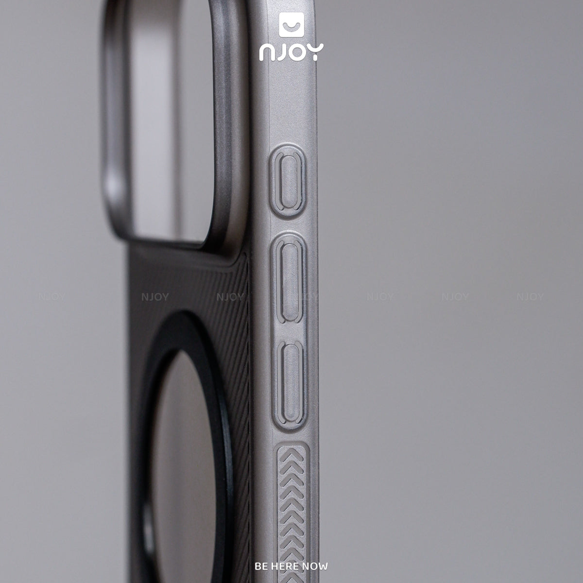 Ốp Magsafe Nhám Siêu Mỏng Mist Chống Trơn Trượt Cho iPhone 17 Pro Max 16 15 14 13 12