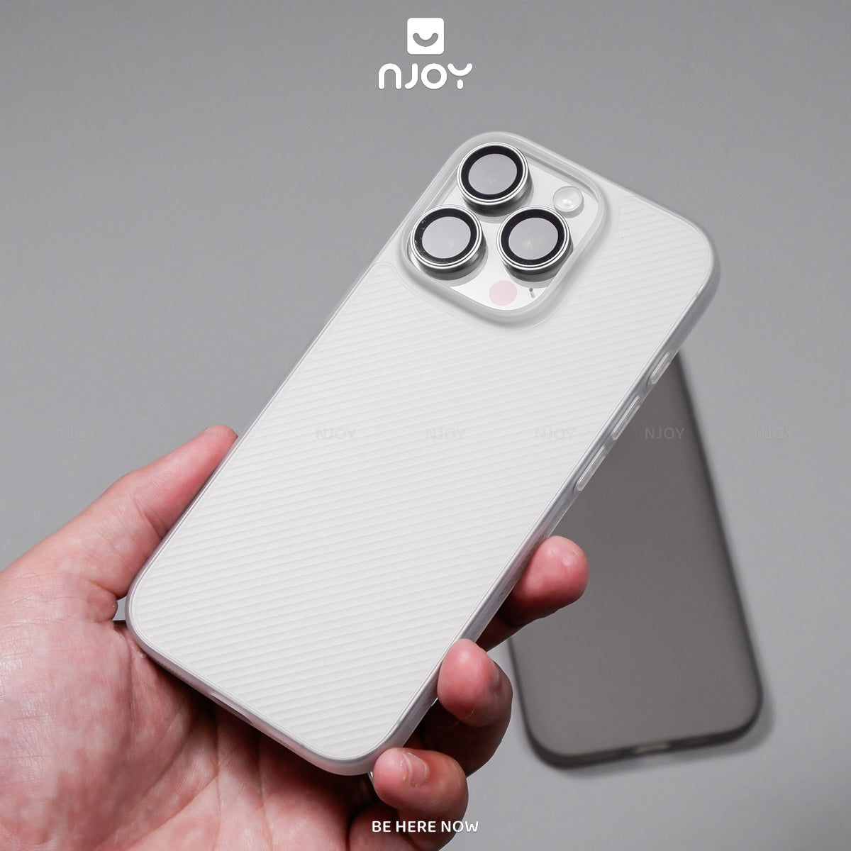 Ốp Nhám Siêu Mỏng Sọc 3D Chống Vân Tay Cho iPhone 17 Pro Max 16 15 14 13