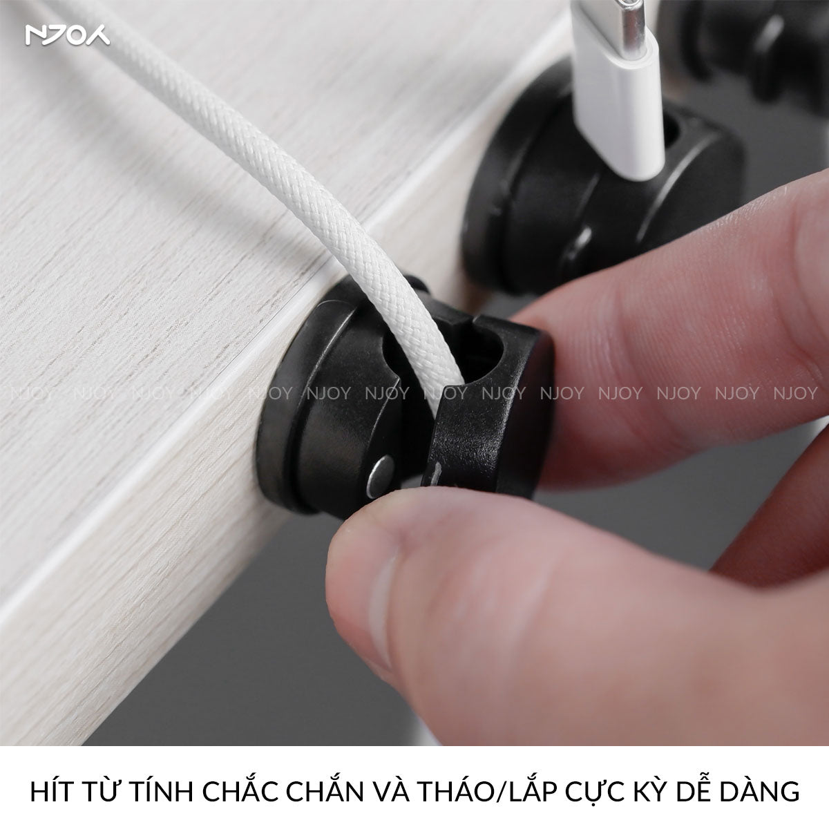 Kẹp Nam Châm Chống Rối Dây Cáp Sạc Tai Nghe Keo Dán Hai Mặt Tiện Lợi Cho Bàn Làm Việc