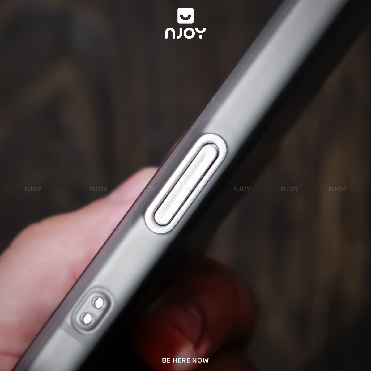 Ốp Magsafe Siêu Mỏng Nhám Mờ Chống Vân Tay Cho iPhone 12 13 14 15 16 17 Pro Max