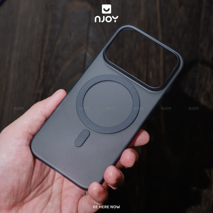 Ốp Siêu Mỏng Magsafe Nổi 3d Nhám Mờ Chống Vân Tay Cho Điện Thoại iPhone 17 Pro Max 16 15 14 13