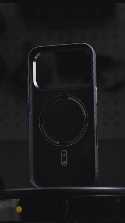 Ốp Carbon Nhám Chống Vân Tay Siêu Mỏng Bảo Vệ Camera Cho Điện Thoại iPhone 17 Pro Max 16 15 14 13