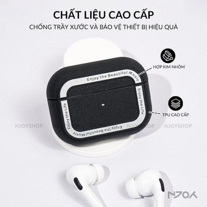 Ốp Nhung Ahastyle Hỗ Trợ Magsafe Viền Kim Loại Kèm Móc Khóa Cho AirPods Pro 2