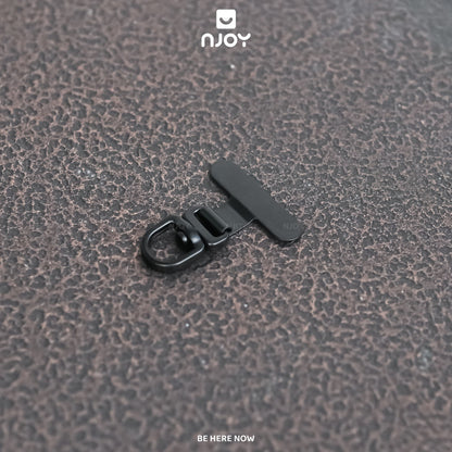 Tag Hợp Kim Mỏng Siêu Nhỏ Gọn Xoay 360 Độ Hỗ Trợ Gắn Cho Dây Đeo Điện Thoại Không Cần Dán