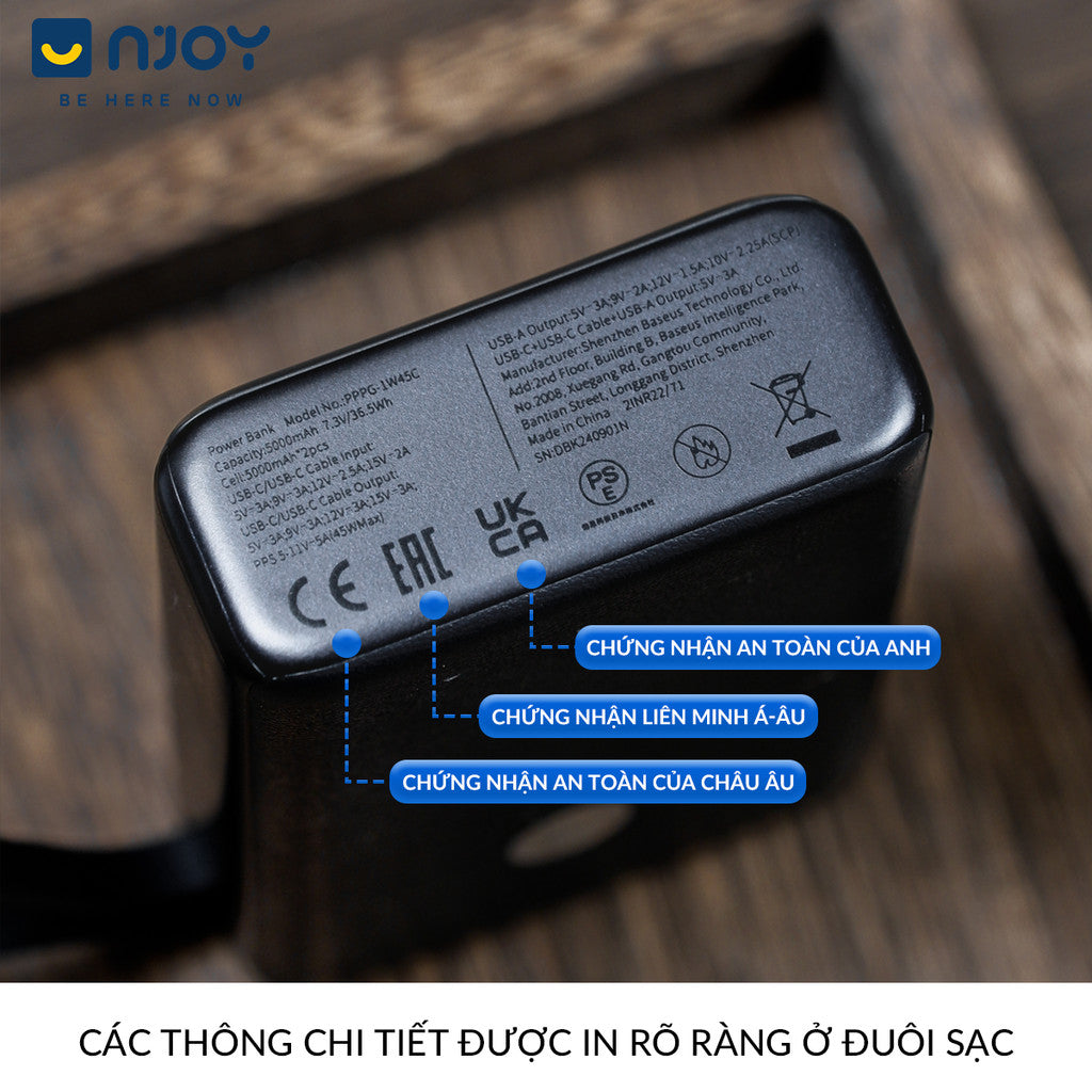 Sạc Dự Phòng Baseus 10000mAh Tích Hợp Cáp Type C QC PD 45W Cho Điện Thoại iPhone 17 Pro Max 15 14 13